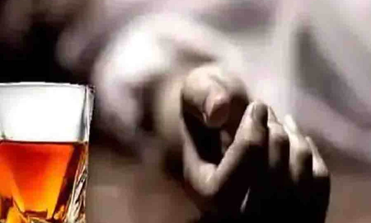 गुजरात में जहरीली शराब पीने से मरने वालों की संख्या 37 पहुंची, 14 आरोपी हो चुके हैं गिरफ्तार 