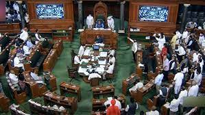 लोकसभा में महंगाई पर चर्चा,कांग्रेस के चारों सांसदों का निलंबन वापस