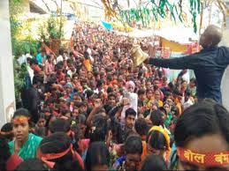 सावन का चौथा और आखिरी सोमवार,शिवालयों में उमड़ा भक्तों का हुजूम