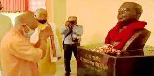 लखनऊ में मनाई गई काकोरी कांड की वर्षगांठ,सीएम योगी ने शहीदों को अर्पित किए श्रद्धासुमन अर्पित
