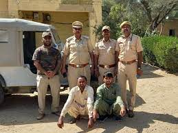डीडवाना में वन विभाग की हिरासत में हिरण शिकार के आरोपी की मौत,गुस्साएं परिजनों ने शव उठाने से किया इंनकार