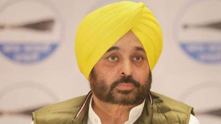 CBI छापेमारी पर पंजाब के सीएम भगवंत मान की प्रतिक्रिया सामने आई - ऐसे भारत कैसे आगे बढ़ेगा?