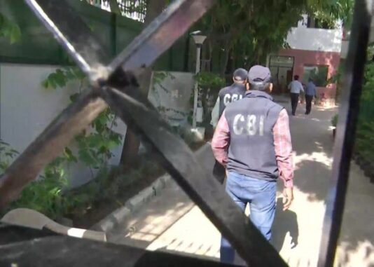 RJD के पांच नेताओं के घर पर CBI छापेमारी  के बीच बिहार में फ्लोर टेस्ट आज