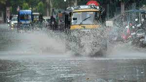 देहरादून और नैनीताल समेत कई इलाकों में भारी बारिश की चेतावनी,मौसम विभाग ने जारी किया येला अलर्ट