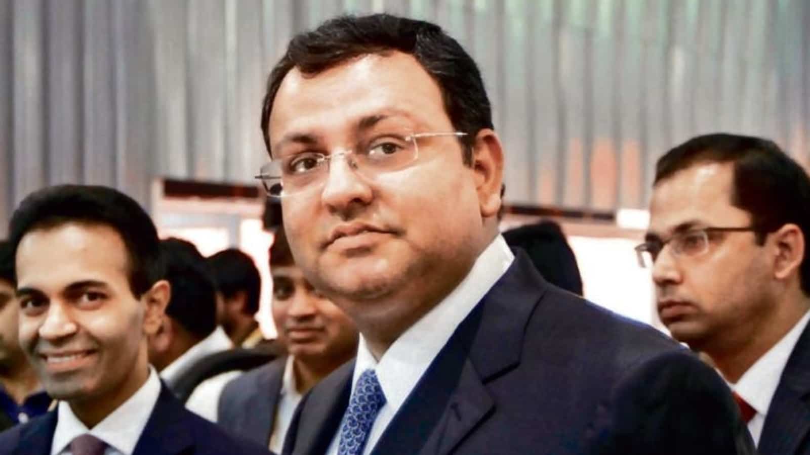 टाटा ग्रुप के पूर्व चेयरमैन साइरस मिस्त्री नहीं रहे:ओवरटेक करते समय कार एक्सीडेंट
