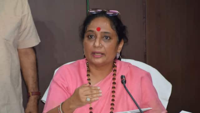 उत्तराखंड विधानसभा अध्यक्ष ने किया विशेष समिति की जांच रिपोर्ट मिलने का खंडन,ऋतु खंडूड़ी ने बताया गलत