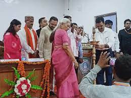 राज्यपाल आनंदी बेन पटेल पहुंची बलरामपुर,कृषि उत्पादन मंडी समिति में एफपीओ केंद्र का किया शुभारंभ