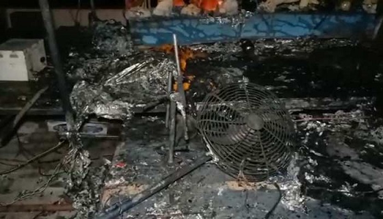 भदोही उत्तर प्रदेश - दुर्गा पूजा पंडाल में आग से 64 लोग झुलसे, पांच की मौत