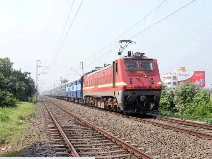 रेल यात्रियों के लिए बड़ी खुशखबर,! चार्ट बनने के बाद भी टिकट कैंसिल करने पर मिलेगा रिफंड