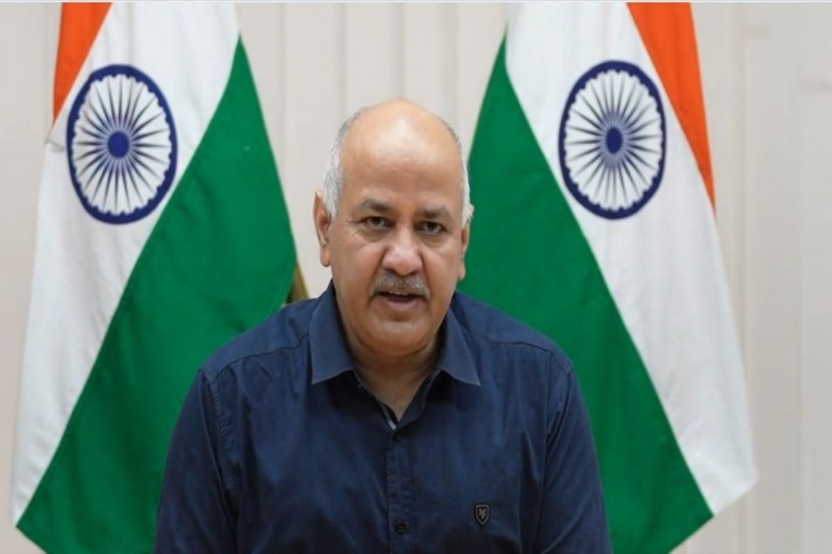 डिप्टी CM सिसोदिया ने BJP पर लगाया ऑपरेशन लोटस का आरोप, दिल्ली के विधायकों को खरीदने के लिए 1075 करोड़ रुपये तैयार