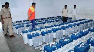 चुनावी संग्राम के रुझानों में गुजरात में बीजेपी की बढ़त, हिमाचल में काटे की टक्कर