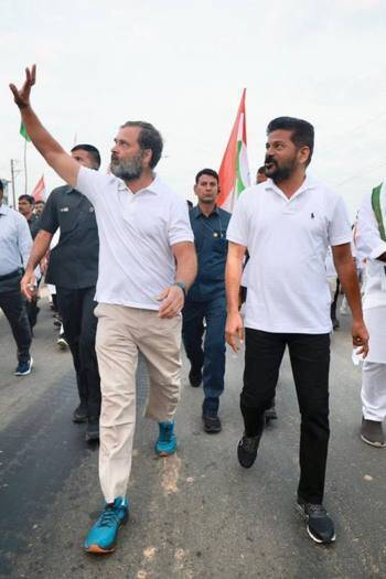 'नफरत के बाजार में मोहब्बत की दुकान खोल रहा हूं मैं', भारत जोड़ो यात्रा के बीच BJP को राहुल गांधी का मैसेज