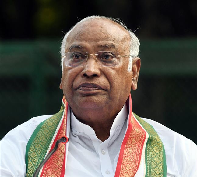 'भारत जोड़ो यात्रा' में भारी भीड़ की उम्मीद, खरगे का अमित शाह को खत, सिक्योरिटी बढ़ाने की मांग