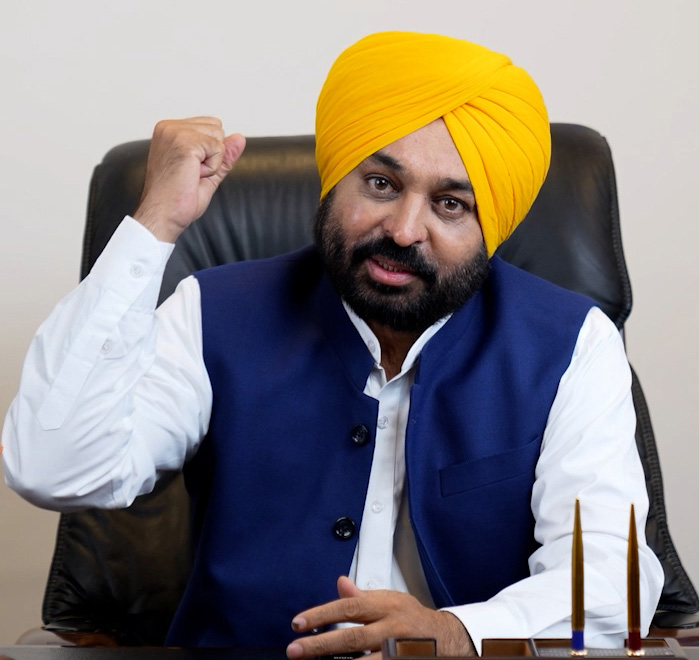 भगवंत मान सरकार को बड़ा झटका, राज्यपाल ने बजट सत्र को मंजूरी देने से किया इनकार