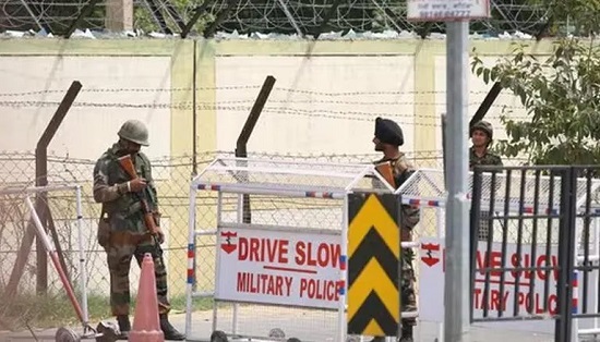 बठिंडा मिलिट्री स्टेशन में रेड अलर्ट : आज एक और जवान की गोली लगने से मौत, सर्च अभियान जारी