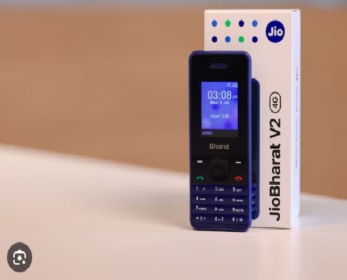 रिलायंस जिओ ने मात्र ₹999 में लॉन्च किया 4G फोन, ₹123 में 14 GB डेटा चलेगा 28 दिन, जिओसिनेमा पर फ्री में देख सकेंगे मूवी