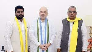 बीजेपी प्रमुख ओपी राजभर हुए NDA में शामिल,गृह मंत्री अमित शाह ने की ट्वीट के माध्यम से घोषणा।