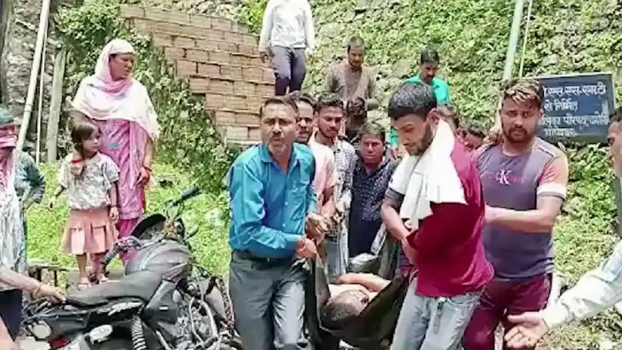 उत्तराखंड के अलकनंदा नदी के पास हुआ ट्रांसफॉर्मर ब्लास्ट, कई लोगों की मौत ।