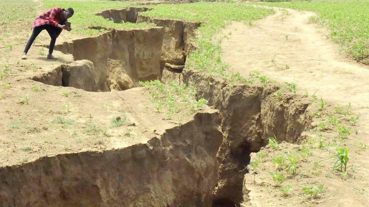 दो हिस्सों में बंटने के कगार पर अफ्रीका,साइंटिस्ट ने पहले ही की थी भविष्यवाणी