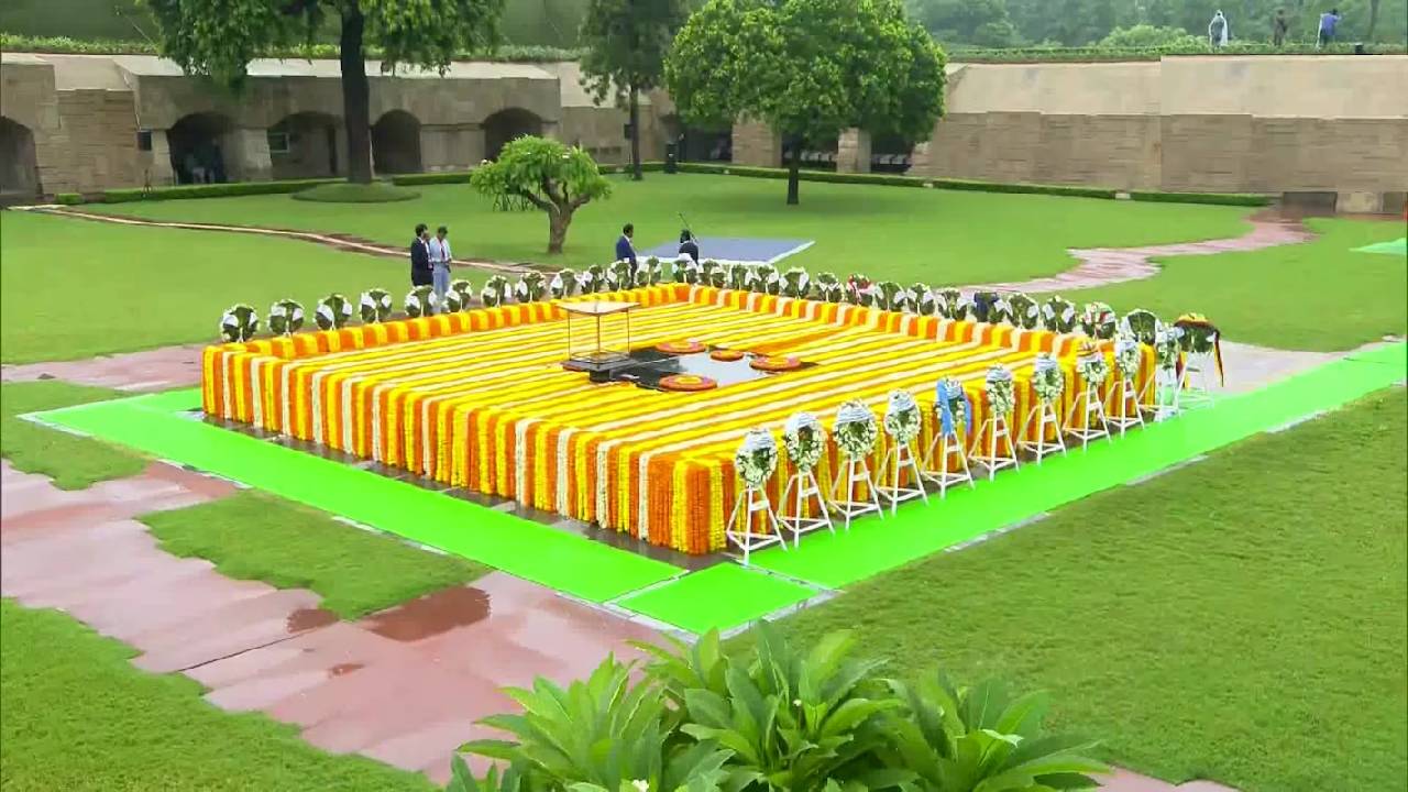 G20 के लीडर्स राष्ट्रपिता महात्मा गांधी को श्रद्धांजलि देने के लिए पहुंच रहें राजघाट