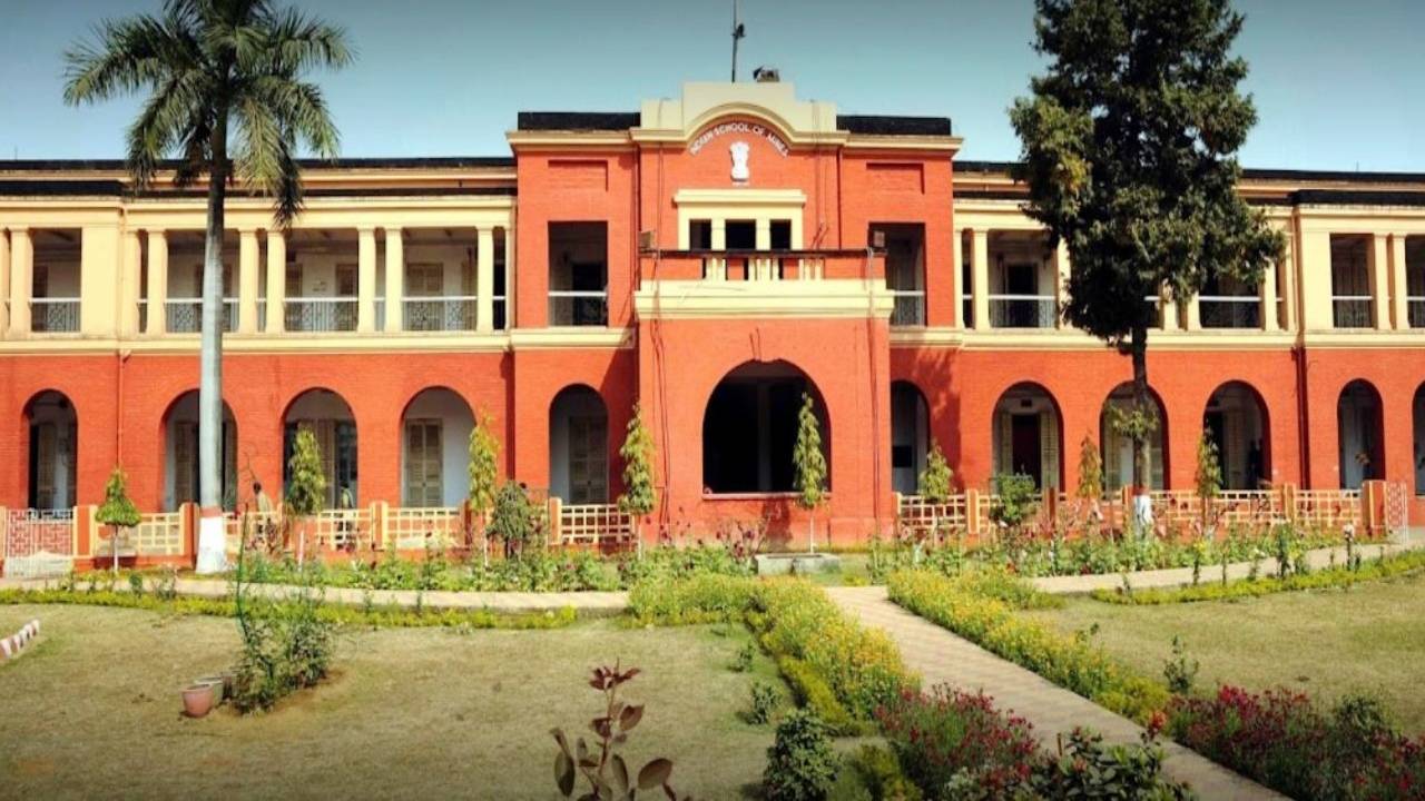 IIT धनबाद में नॉन-टीचिंग के 64 पदों पर निकली भर्ती, आवेदन की अंतिम तिथि 8 अक्टूबर