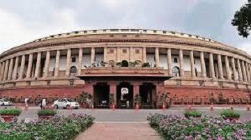 पीएम नरेंद्र मोदी ने विपक्ष को दिखाया आईना,लोकसभा की कार्यवाही शुरू होते ही स्थगित