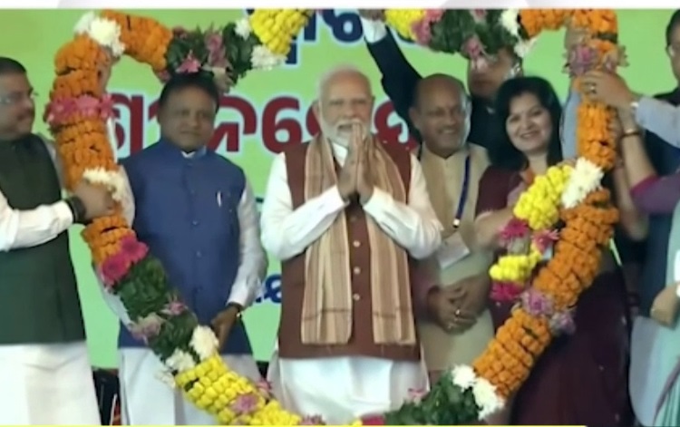 पीएम ने पार्टी कार्यकर्ताओं को किया संबोधित, भुवनेश्वर में विपक्ष पर साधा मोदी ने निशाना