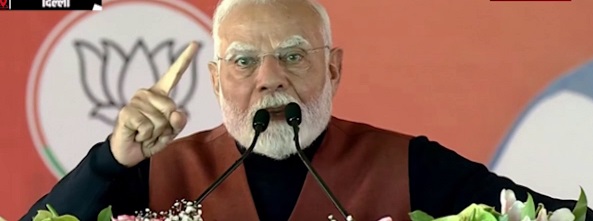 पीएम मोदी ने दिल्ली में की रैली, केजरीवाल सरकार पर साधा निशाना