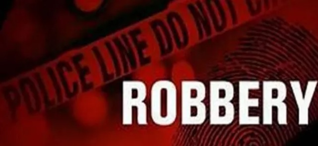 छत्तीसगढ़ के रायपुर में 70 लाख रुपये की लूट के मामले में  BSF के पूर्व सुरक्षाकर्मी समेत 10 लोग हिरासत में